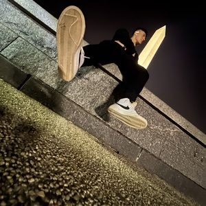 Meet your Posher, Stephen